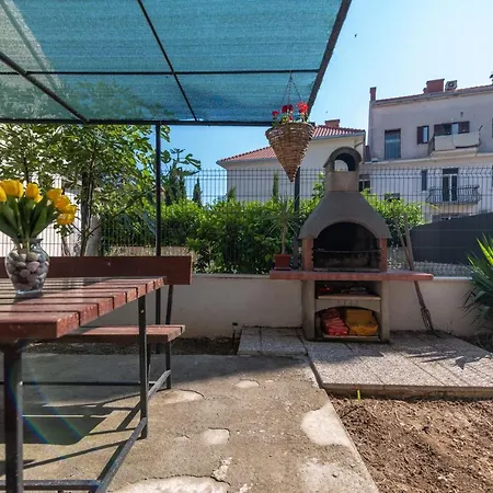Private House With Garden Near The Bacvice Beach - Ksenia Apartment