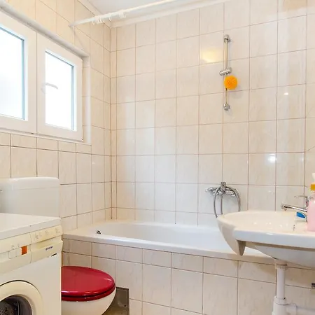 Apartment Private House With Garden Near The Bacvice Beach - Ksenia Split